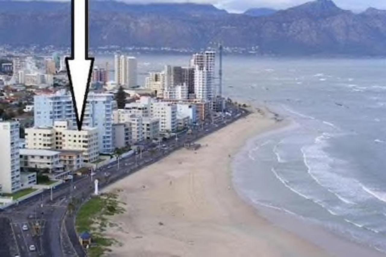 Beach Front Property Странд Экстерьер фото