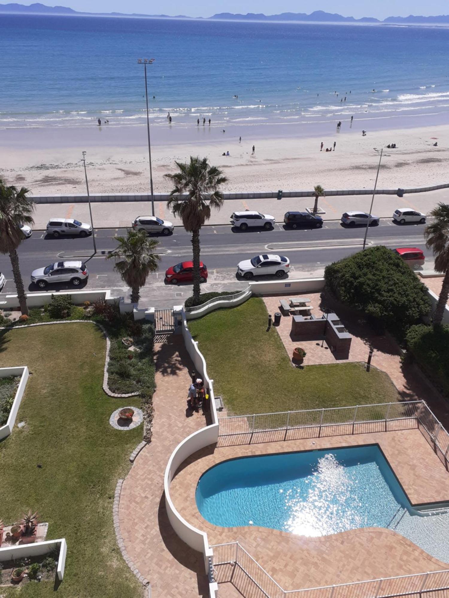Beach Front Property Странд Экстерьер фото